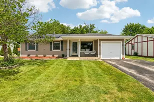 951 Grissom Trail, Elk Grove Village, IL 60007 - Photo 1
