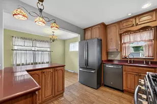 5012 N Busse Ave, Chicago, IL 60656 - Photo 13