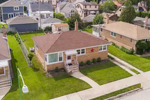 5012 N Busse Ave, Chicago, IL 60656 - Photo 3