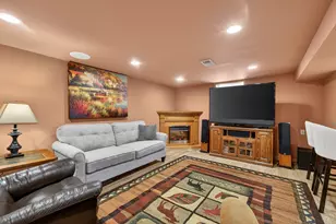 5012 N Busse Ave, Chicago, IL 60656 - Photo 41