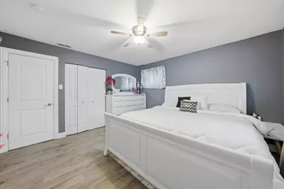 17242 Community Street, Lansing, IL 60438 - Photo 9