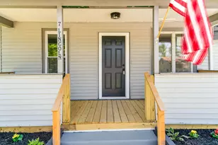 7 Lincoln St, Harvard, IL 60033 - Photo 3
