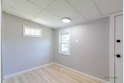 7 Lincoln Street, Harvard, IL 60033 - Photo 17