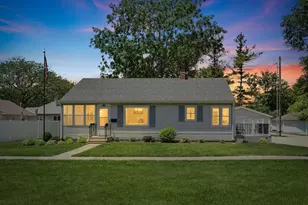 444 S Union St, Paxton, IL 60957 - Photo 27