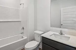 2274 Redwood Trl, Wonder Lake, IL 60097 - Photo 19