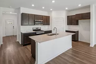 2274 Redwood Trl, Wonder Lake, IL 60097 - Photo 11