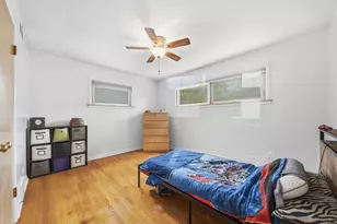 1413 Evergreen Rd, Homewood, IL 60430 - Photo 17