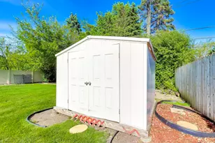 2825 Eisenhower Dr, Des Plaines, IL 60018 - Photo 35