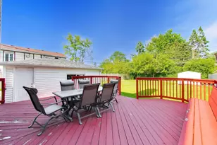 2825 Eisenhower Dr, Des Plaines, IL 60018 - Photo 27