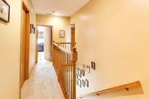 2825 Eisenhower Dr, Des Plaines, IL 60018 - Photo 17