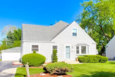 2825 Eisenhower Drive, Des Plaines, IL 60018 - Photo 3