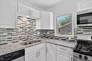 340 Winnebago St, Park Forest, IL 60466 - Photo 27