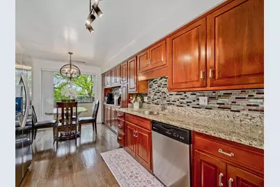 7201 N Lincoln Avenue #205, Lincolnwood, IL 60712 - Photo 11