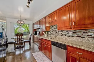7201 N Lincoln Ave, Lincolnwood, IL 60712 - Photo 11