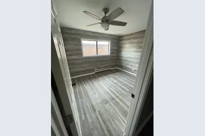 2602 E State Street #3A, Burnham, IL 60633 - Photo 9