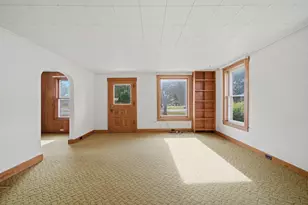 411 S McKendrie St, Mount Morris, IL 61054 - Photo 7
