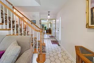 223 Pin Oak Dr, Wilmette, IL 60091 - Photo 9