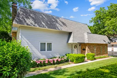 223 Pin Oak Drive #223, Wilmette, IL 60091 - Photo 1