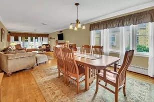 9205 Millard Ave, Evergreen Park, IL 60805 - Photo 9