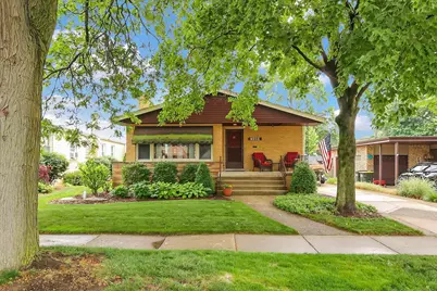 9205 Millard Avenue, Evergreen Park, IL 60805 - Photo 1