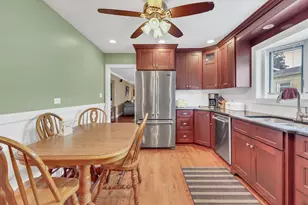 9205 Millard Ave, Evergreen Park, IL 60805 - Photo 13