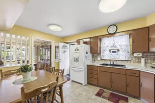 1920 Koehler Dr, Des Plaines, IL 60018 - Photo 15