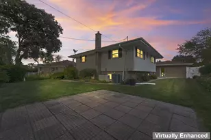 1920 Koehler Dr, Des Plaines, IL 60018 - Photo 39