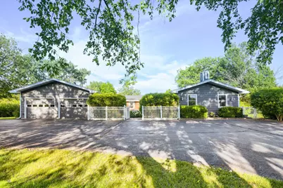 9 Tomahawk Trail, Oswego, IL 60543 - Photo 1