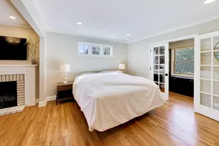 1310 W Hampton Pl, Palatine, IL 60067 - Photo 13