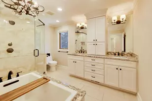 1310 W Hampton Pl, Palatine, IL 60067 - Photo 15