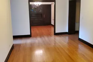 5720 S Kenwood Ave, Chicago, IL 60637 - Photo 3