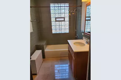 5720 S Kenwood Avenue #1, Chicago, IL 60637 - Photo 15