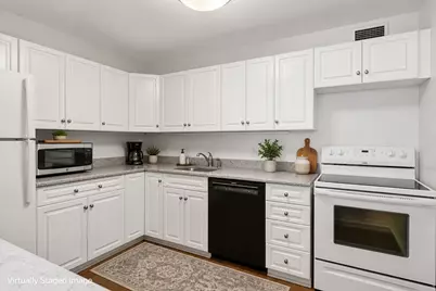 1636 N Wells Street #2215, Chicago, IL 60614 - Photo 3
