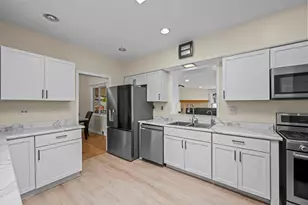 7822 W Carmen Ave, Norridge, IL 60706 - Photo 11
