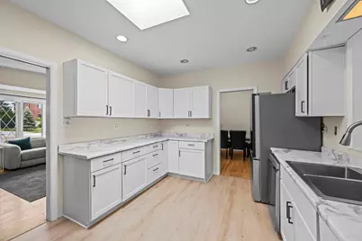 7822 W Carmen Avenue, Norridge, IL 60706 - Photo 9