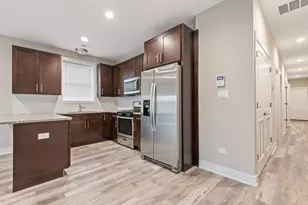 6530 S Maryland Ave, Chicago, IL 60637 - Photo 5