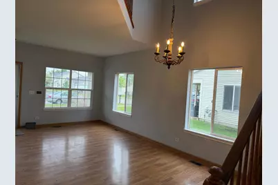2208 Rebecca Circle #2208, Montgomery, IL 60538 - Photo 5