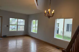 2208 Rebecca Cir, Montgomery, IL 60538 - Photo 5
