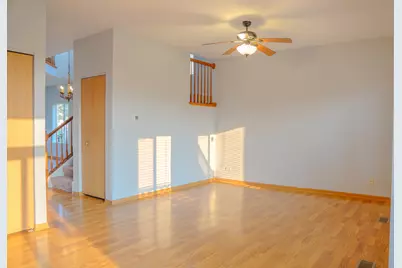 2208 Rebecca Circle #2208, Montgomery, IL 60538 - Photo 7
