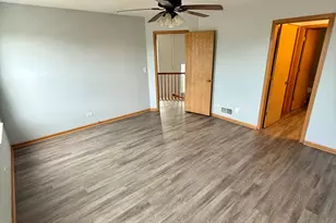 2208 Rebecca Cir, Montgomery, IL 60538 - Photo 19