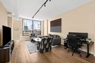 400 W Ontario St, Chicago, IL 60654 - Photo 3