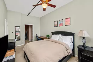 400 W Ontario St, Chicago, IL 60654 - Photo 9