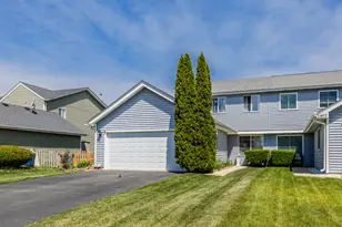 2900 Dorothy Dr, Aurora, IL 60504 - Photo 1