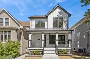 742 Highland Ave, Oak Park, IL 60304 - Photo 1