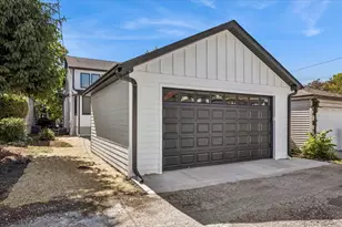 742 Highland Ave, Oak Park, IL 60304 - Photo 25