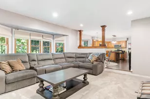27W306 Victoria Ln, Winfield, IL 60190 - Photo 13