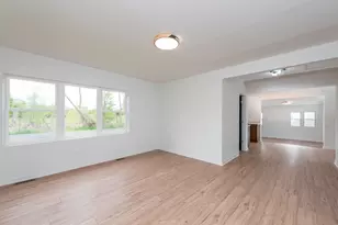 40510 N Marcus St, Antioch, IL 60002 - Photo 5
