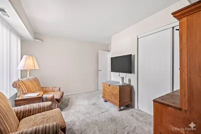 710 Saint Andrews Lane #20, Crystal Lake, IL 60014 - Photo 17