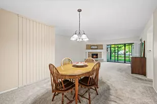 710 St Andrews Ln, Crystal Lake, IL 60014 - Photo 9