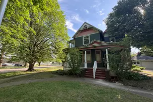 403 W 3rd St, Prophetstown, IL 61277 - Photo 11